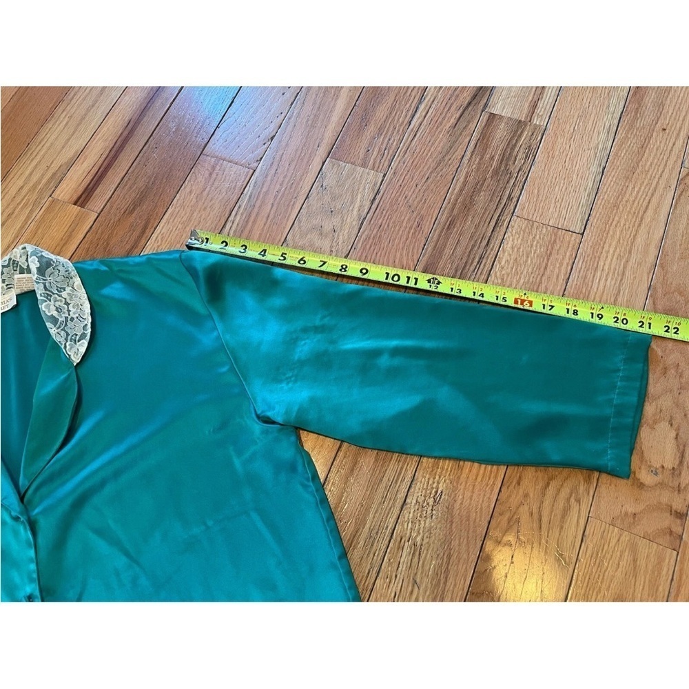 VTG Victoria's Secret Gold Label Green Satin Button Up Nightgown Womens Size M/L - Picture 12 of 12